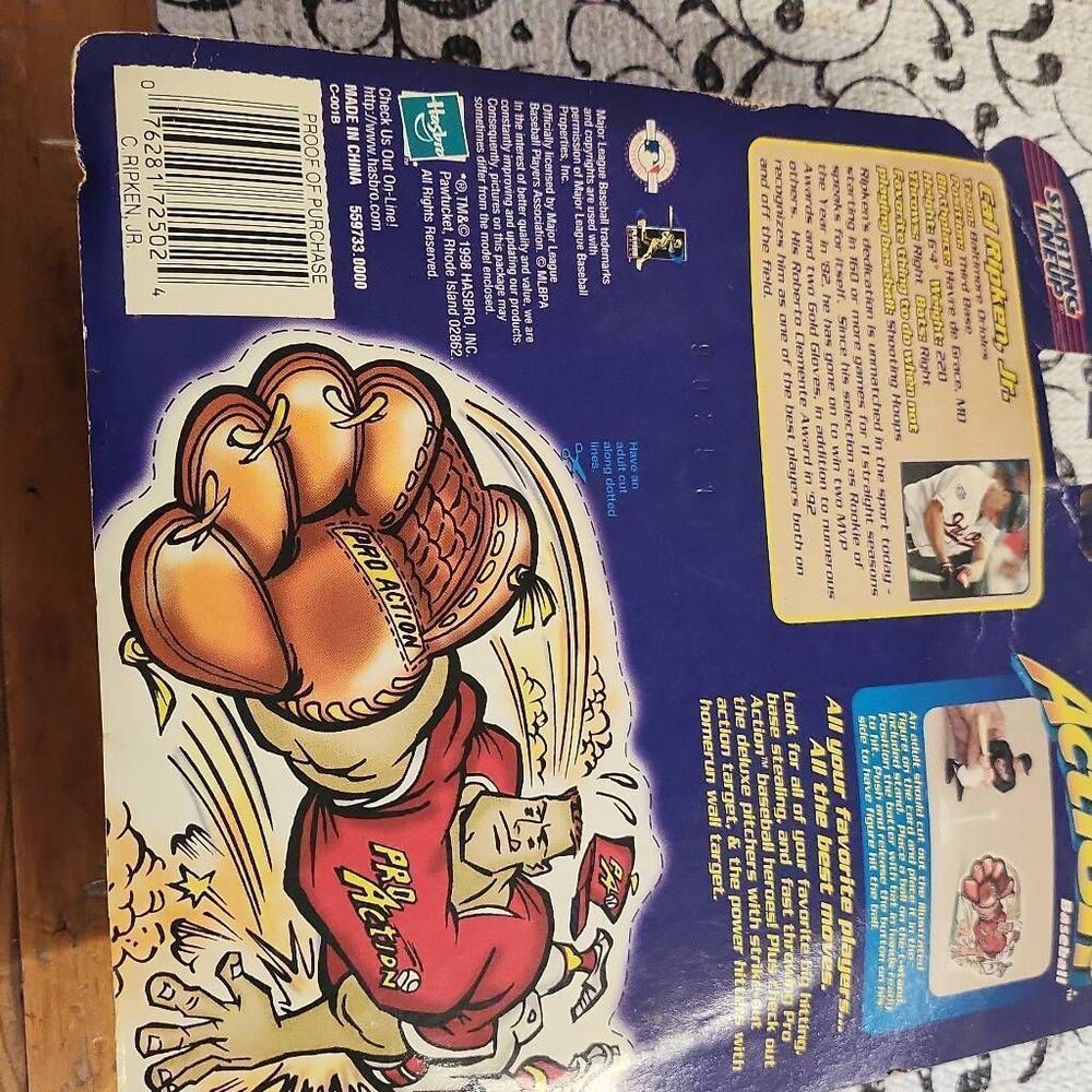 Hasbro Pro Action Baseball - Picture 7 of 10